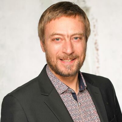 Markus Hoppe, Wissenschaftlicher Mitarbeiter
